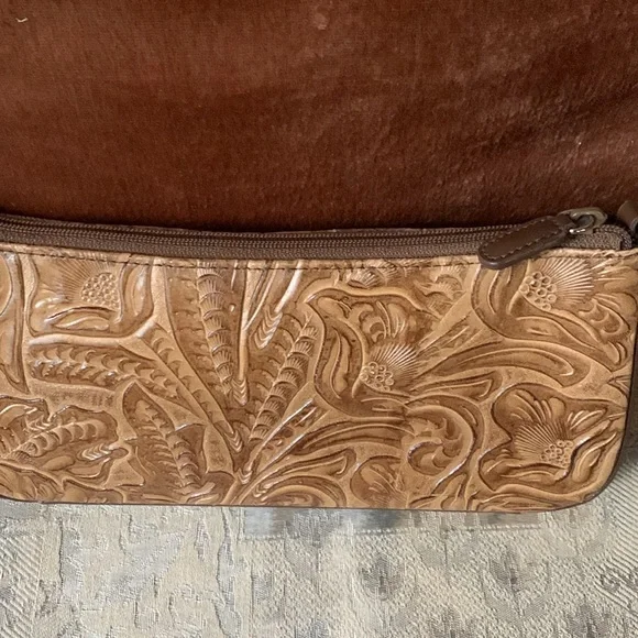 Q&A Shoulder purse NWOT - Picture 7 of 9